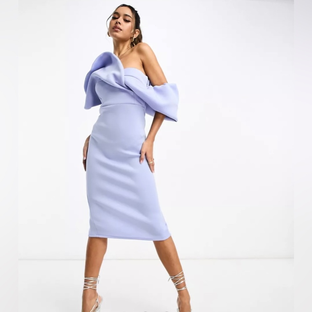 ASOS DESIGN manipulated drape shoulder midi
pencil dress in blue size 8